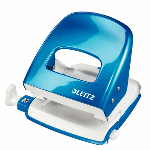 Leitz WOW 5008 Locher 30 Blätter Blau