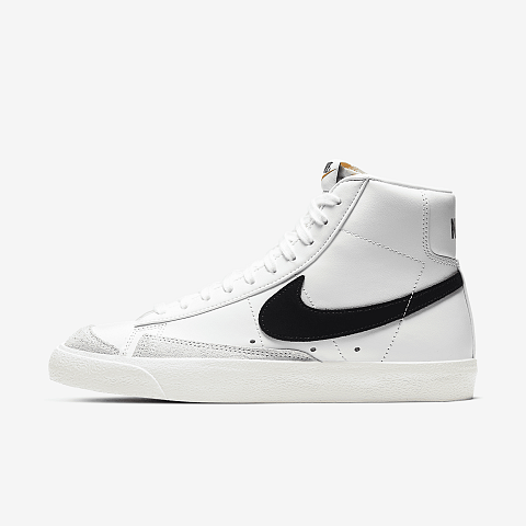 Nike CZ1055-100 Sportschuh Weiblich