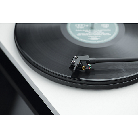 Pro-Ject Primary E Phono Audio-Plattenspieler mit Riemenantrieb Schwarz Manuell