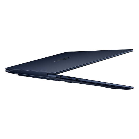 HP EliteBook Ultra G1i Next Gen AI PC Wolf Pro Security Edition Copilot+ PC Intel Core Ultra 5 228V Laptop 35,6 cm (14") Touchscreen 2.8K 32 GB LPDDR5x-SDRAM 512 GB SSD Wi-Fi 7 (802.11be) Windows 11 Pro Blau