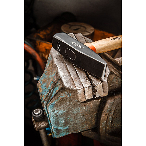 NEO tools 25-014 Hammer