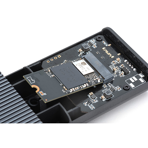 Digitus USB M.2 Festplattengehäuse, SSD, extern, NVMe, 40Gbps, USB 4.0, Aluminium, werkzeugfrei