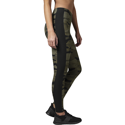 Urban Classics TB1530 Schwarz, Camouflage