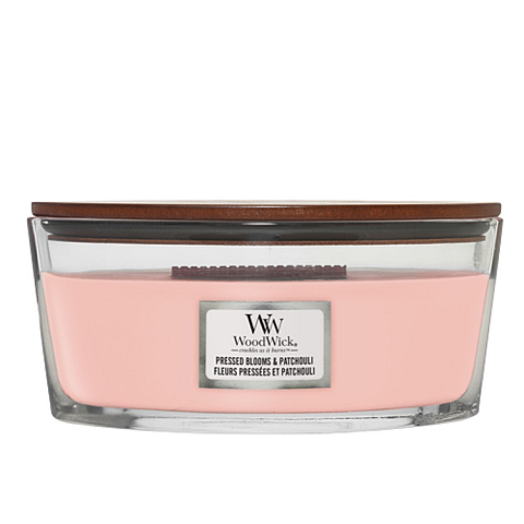 WoodWick Pressed Blooms & Patchouli Wachskerze Ellipse Nelke, Zedernholz, Wacholder, Laubmoose, Orangenblüte, Patschuli, Tuberose, Vetiver Pink 1 Stück(e)