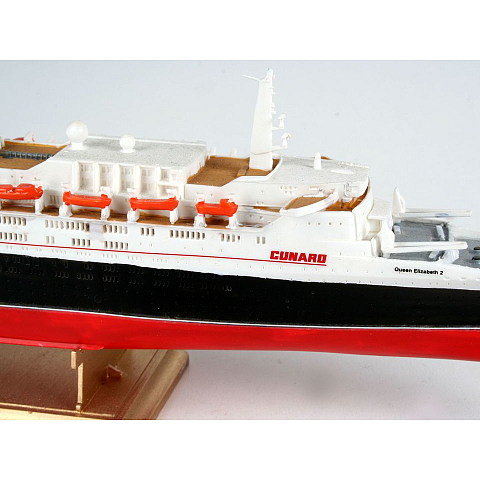 Revell Queen Elizabeth 2 Passagierschiff-Modell Montagesatz 1:1200