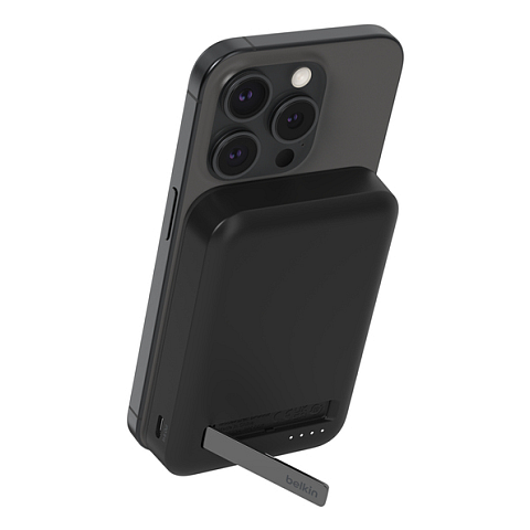 Belkin BoostCharge Pro 8000 mAh Kabelloses Aufladen Schwarz