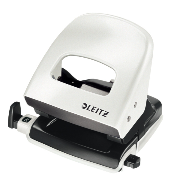 Leitz WOW 5008 Locher 30 Blätter Weiß