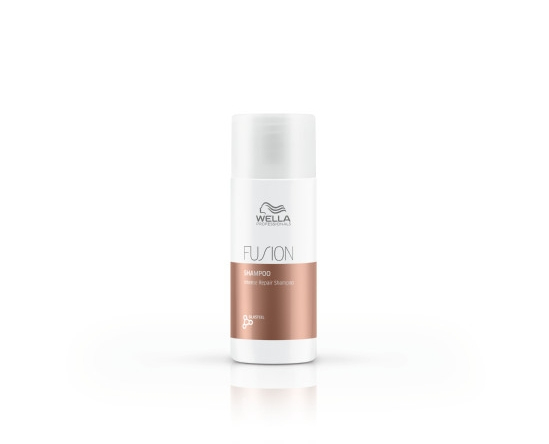 Wella Intense Repair 50 ml Shampoo Professionell Frauen