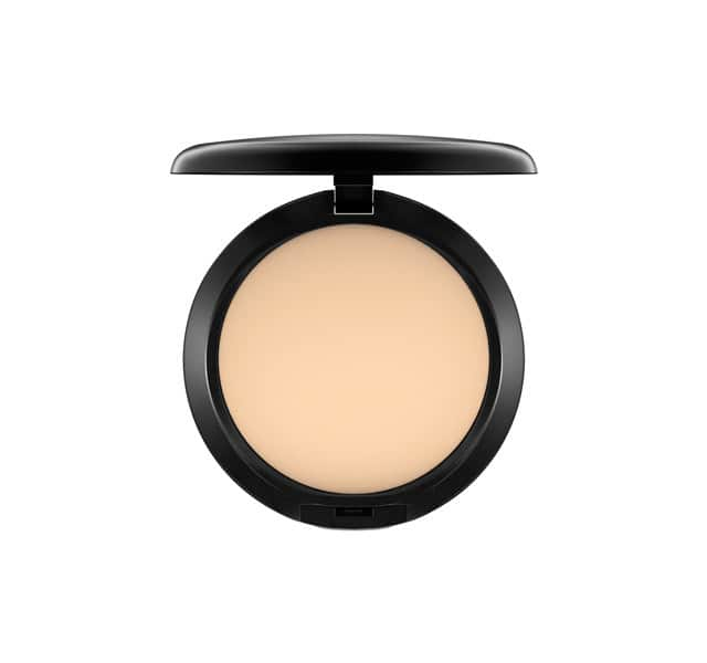 MAC Studio Fix Powder Plus Foundation Gesichtspuder 15 g NC20