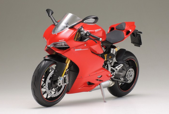 Tamiya Ducati 1199 Panigale S Motorradmodell Montagesatz 1:12